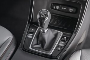 Choice of transmission (MT, AT, DCT & IVT)